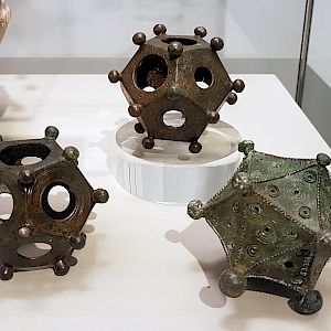 Гимназия 210