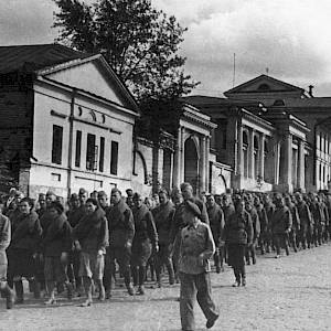 О чём говорят памятники