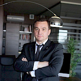 Адвокат за партой