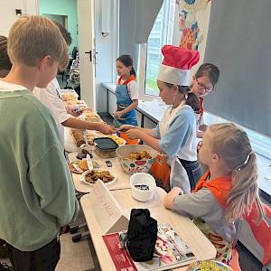 "Жар-птица", "Монополия" и много веселья!