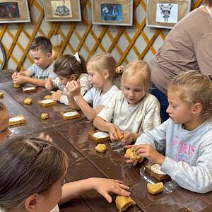 На землю предков