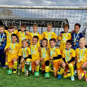 Вратарь и его команда