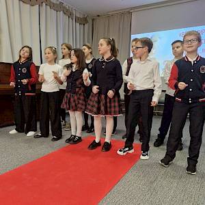 Мир начинается с мамы