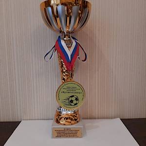 Корифейские футболистки — первые в городе!