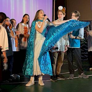 Цирк с конями