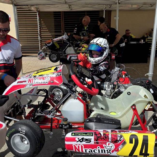 Супер-пилот из 4-В